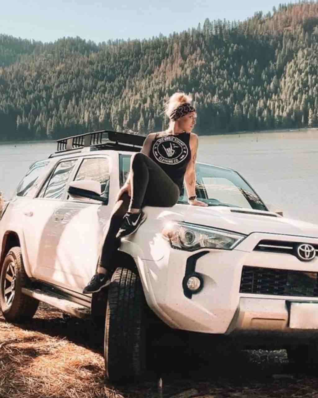 OFF-ROAD VIXENS Be Epic Muscle Tank - Image 5