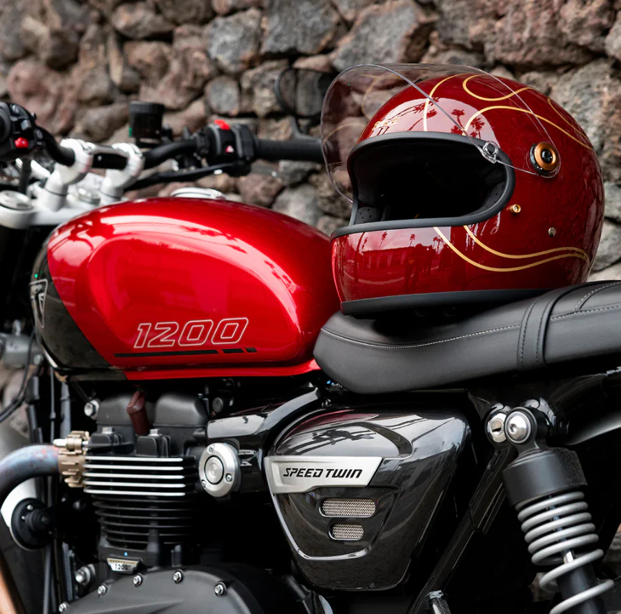 Biltwell Gringo S Helmet - Gloss Garnet Red Flames - Image 7