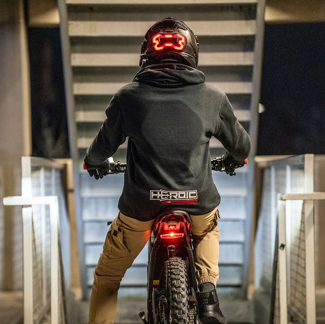 Helmet Brake Light - LED Brake Free Universal Motorcycle Helmet  Brake Light - Image 4