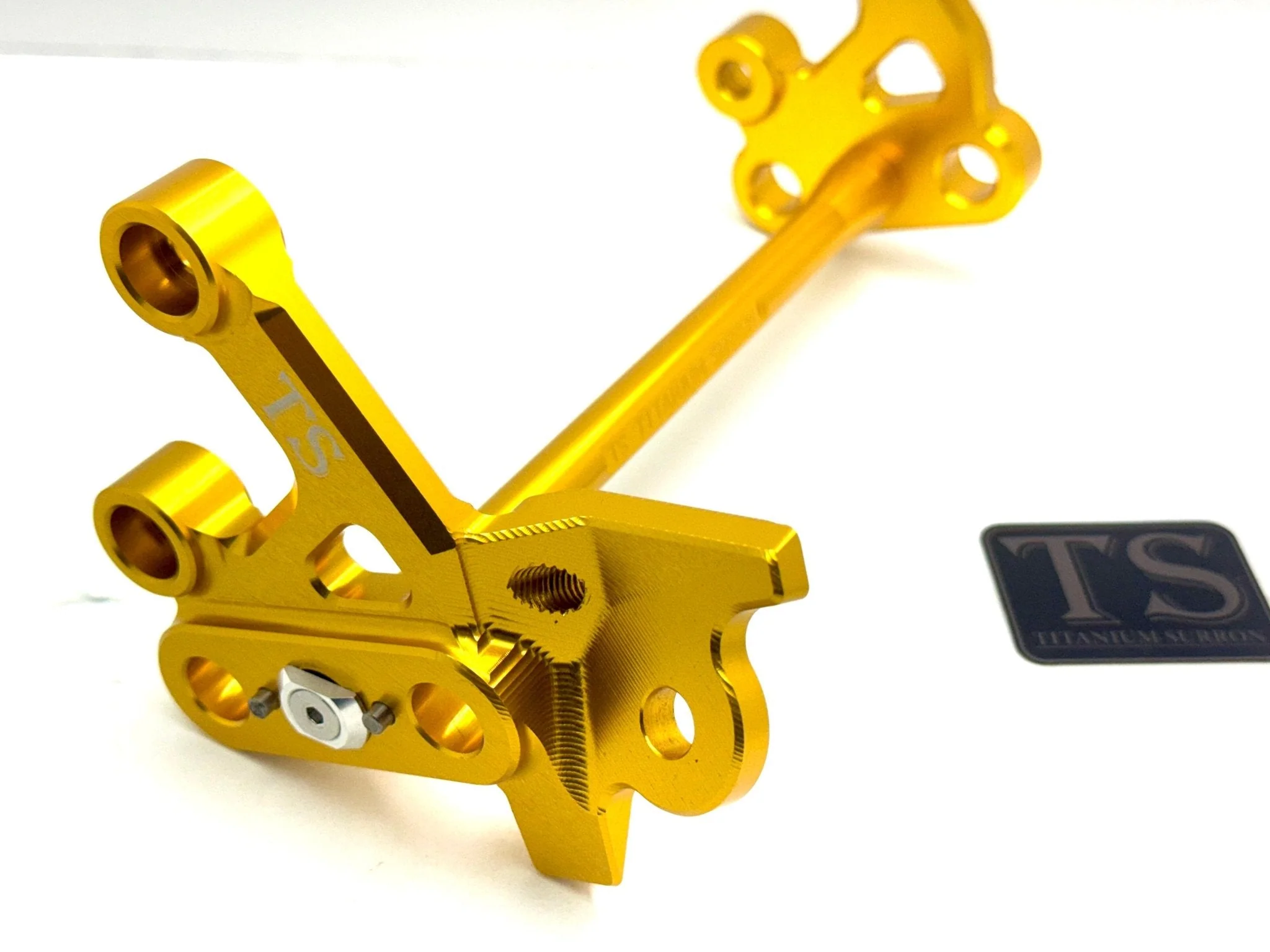 Custom CNC Aluminum Footpeg Bracket Assembly Surron - Image 10