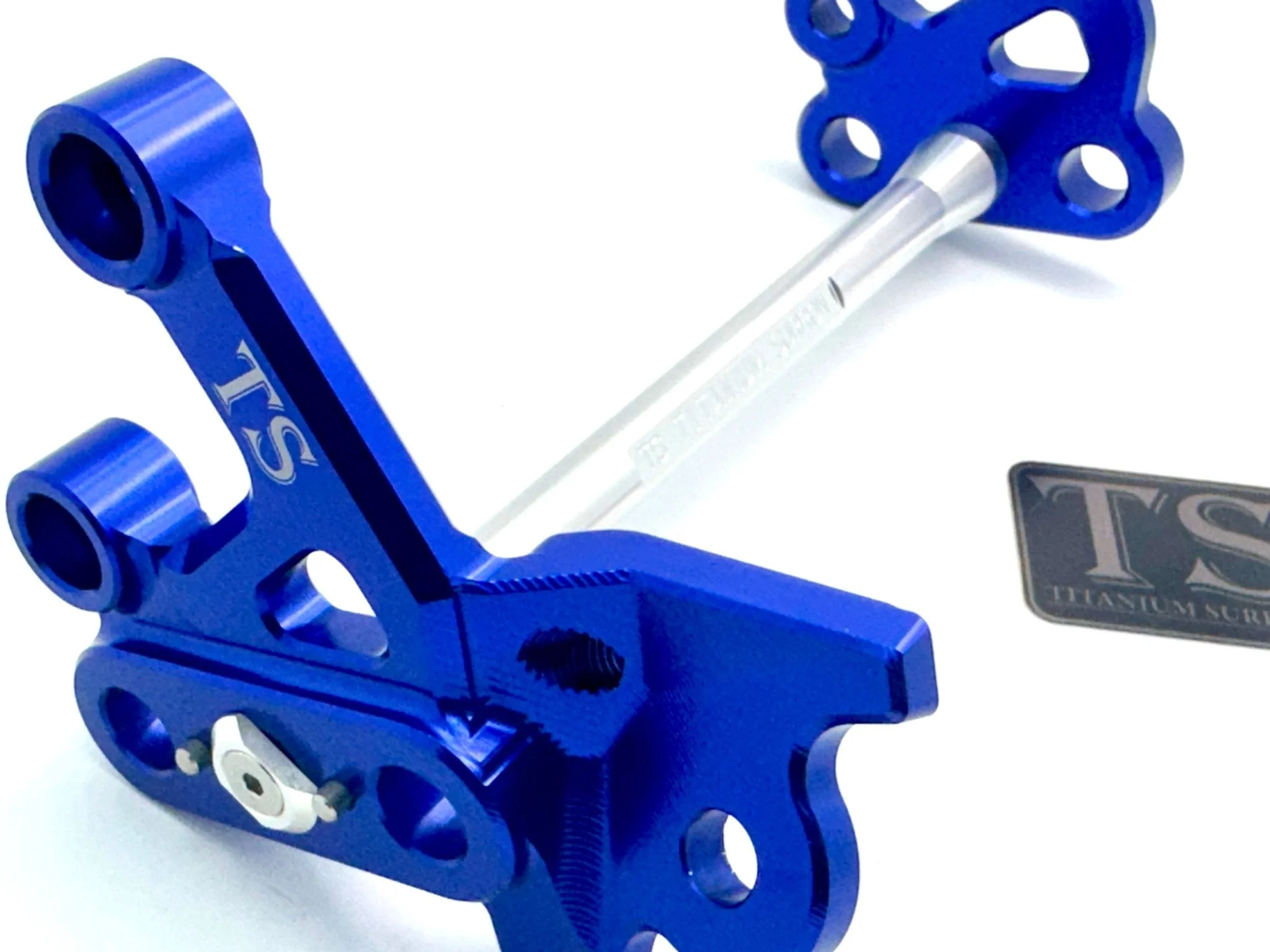Custom CNC Aluminum Footpeg Bracket Assembly Surron - Image 50