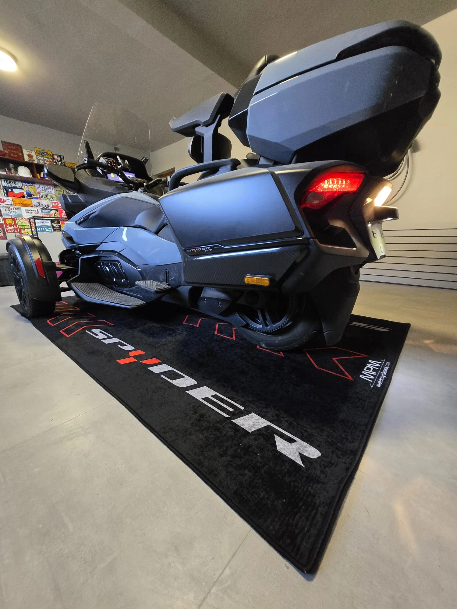 Designed Pit Mat for Can-Am Spyder Motorcycle - MM7213 - Image 6