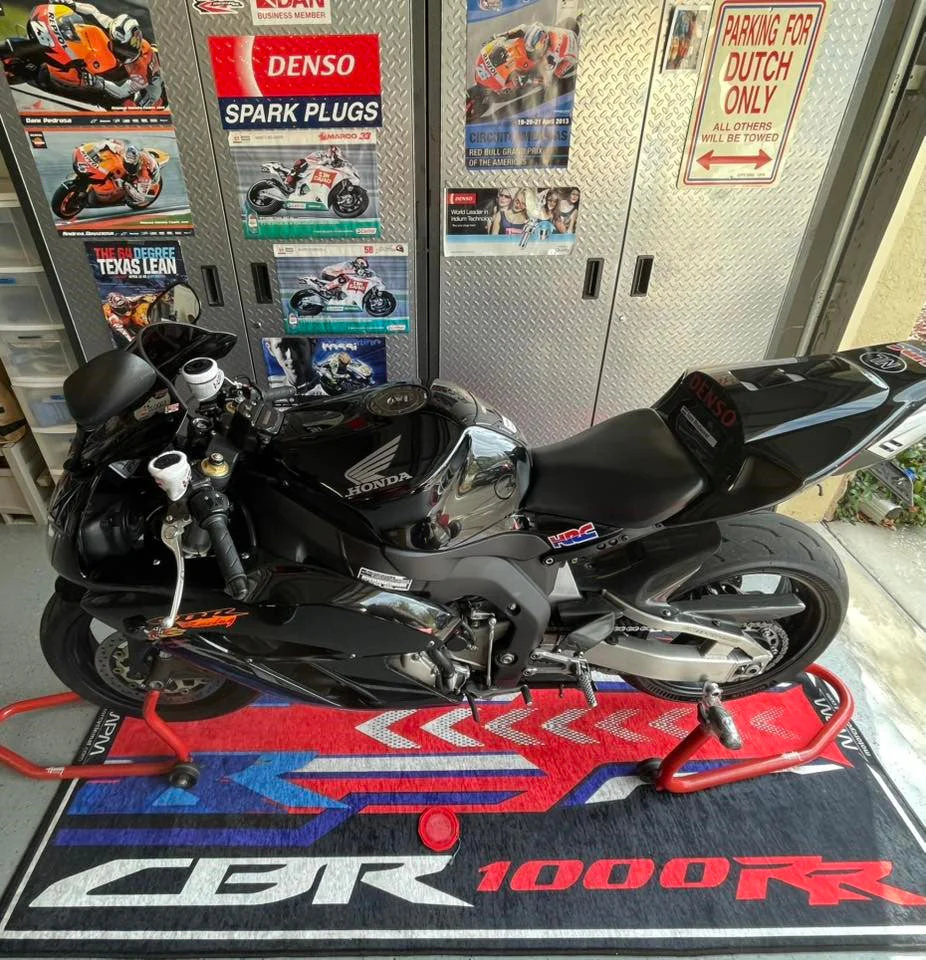 Designed Pit Mat for Honda CBR1000RR Motorcycle - MM7442 - Image 12
