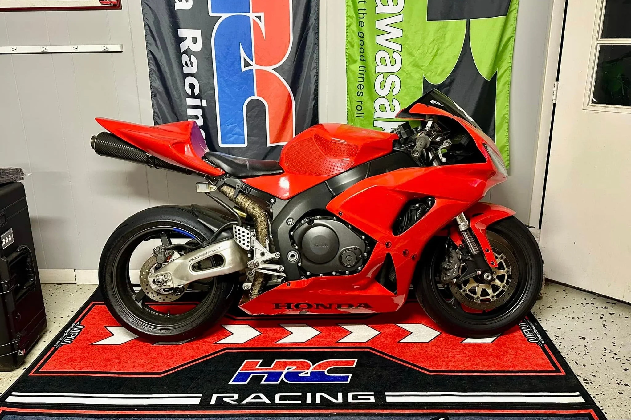 Designed Pit Mat for Honda HRC Motorcycle - MM7147 - Image 6