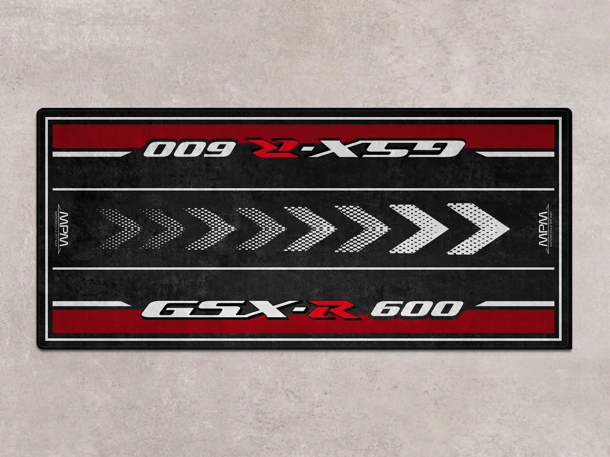 Designed Pit Mat for Suzuki GSX-R600 Motorcycle - MM7358 - Image 2
