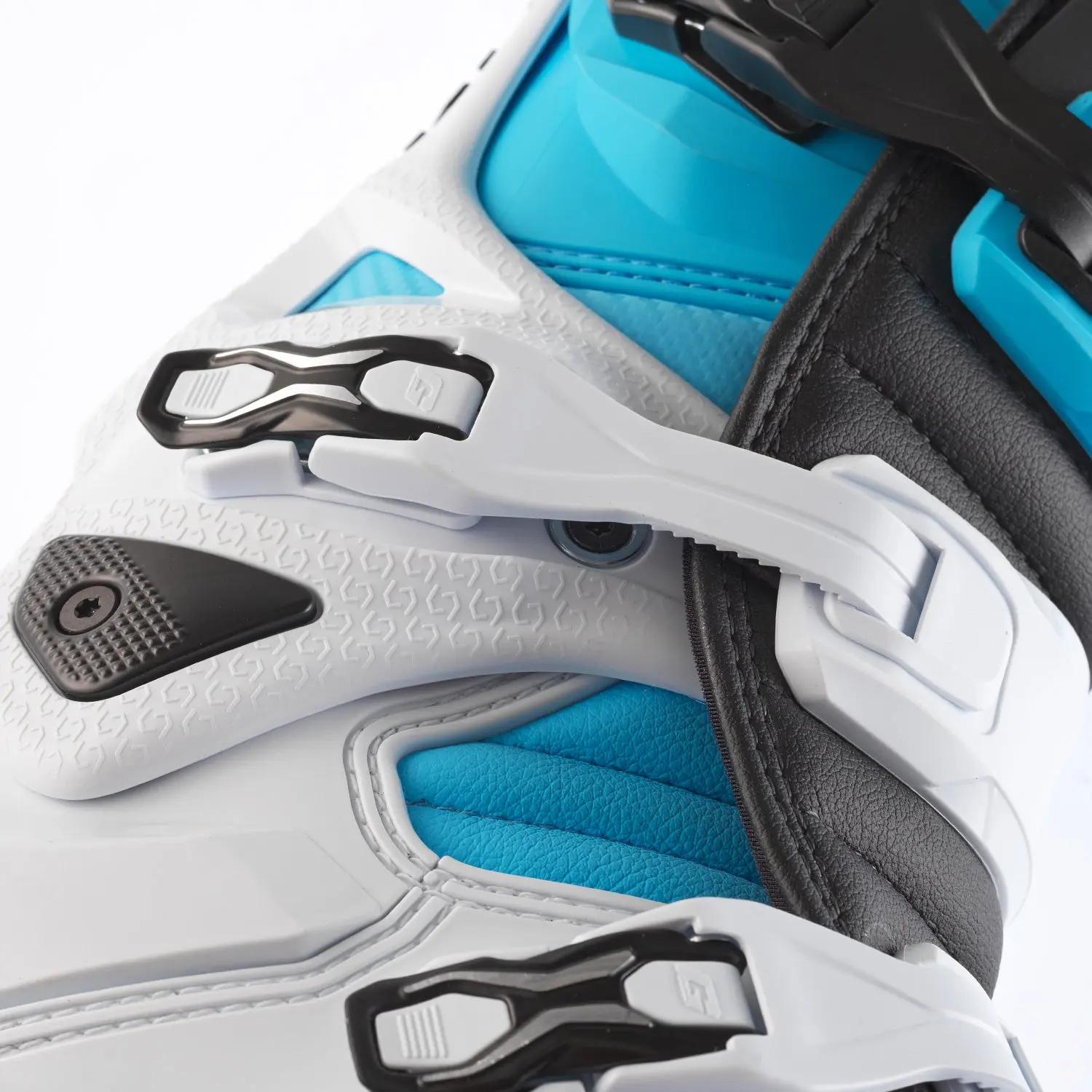 Gaerne SG22 Limited Edition White/Black/Light Blue Boots - Image 5