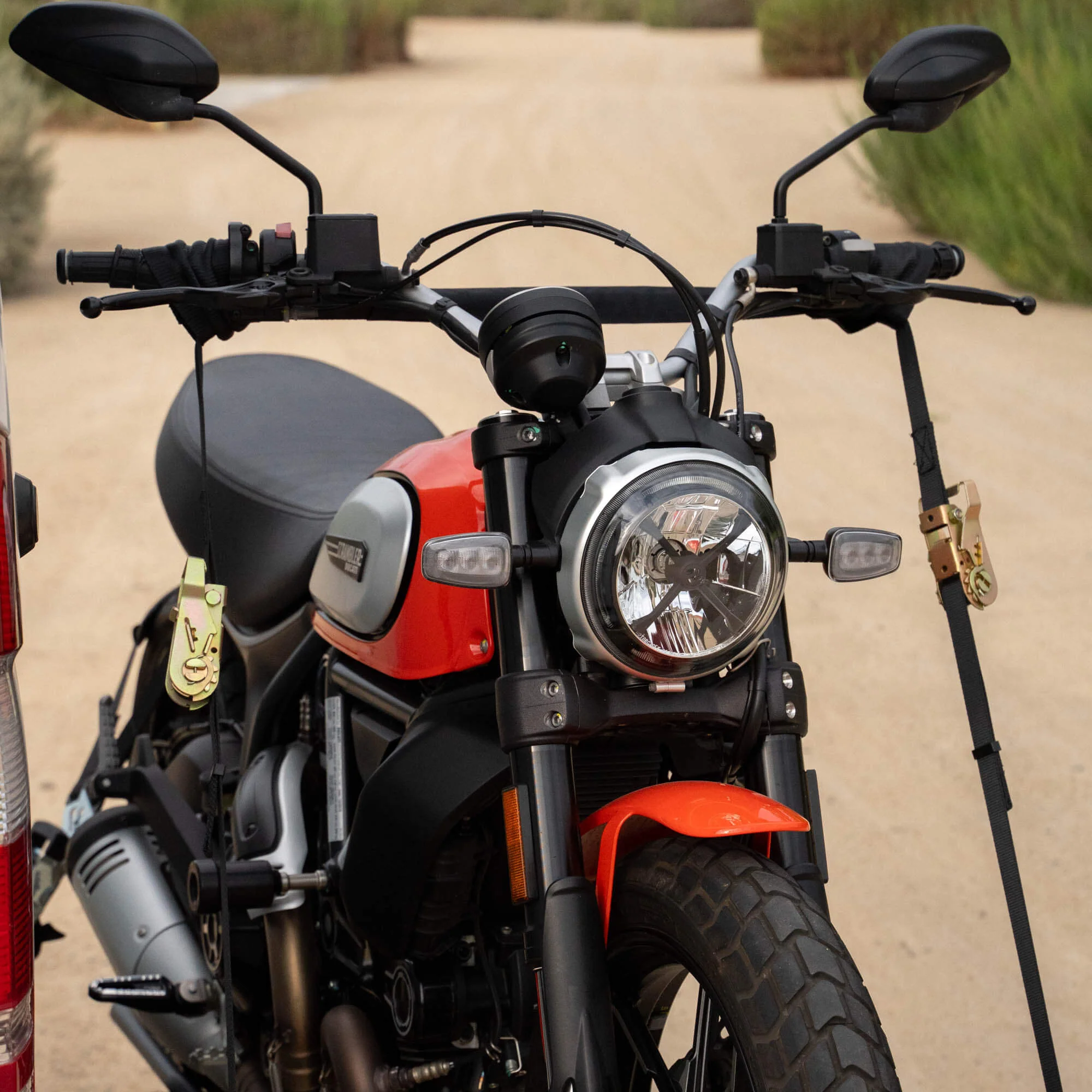 MotoTote HandleCuff Ratcheting Tie Downs - Image 7