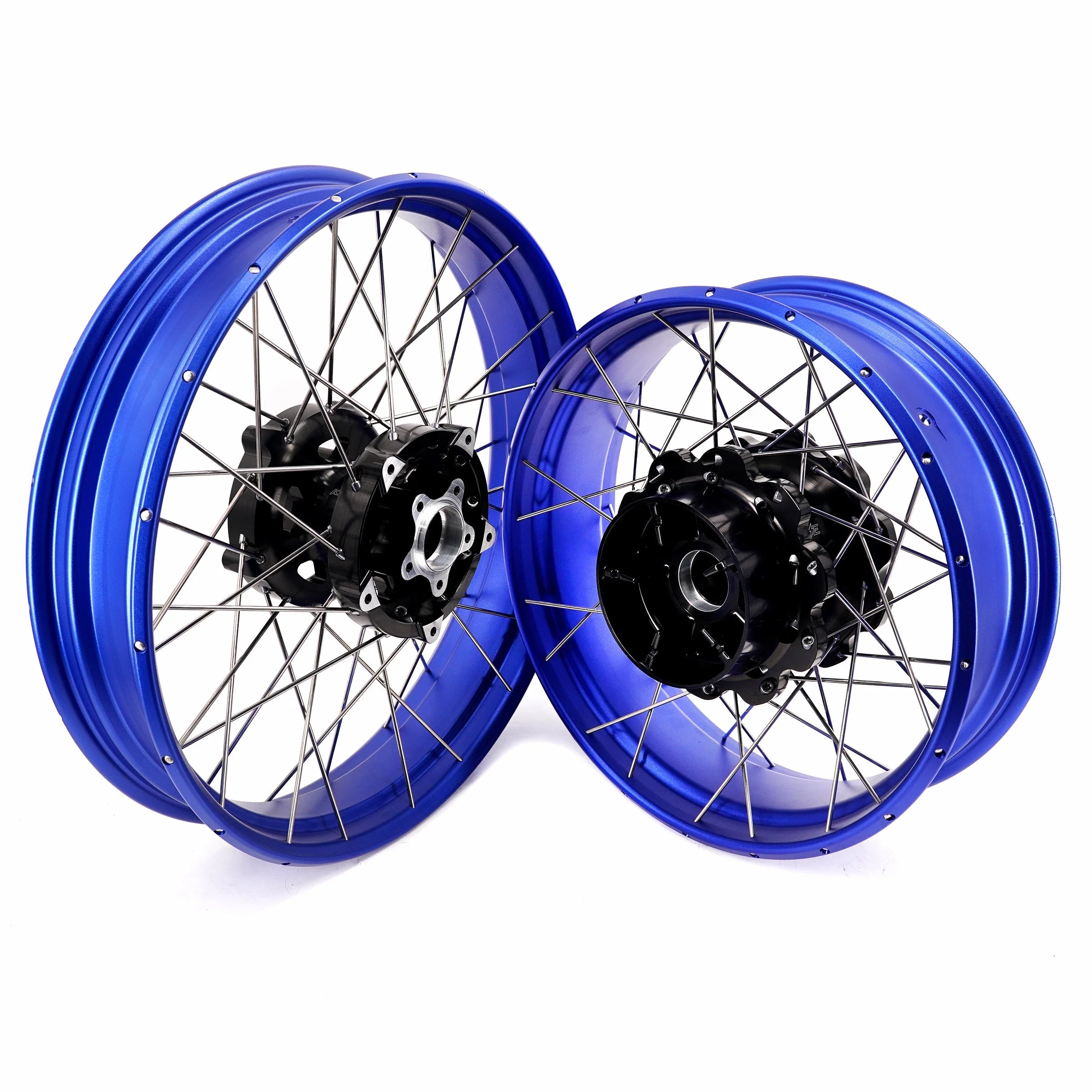 KKE 3.5*19'' & 5.0*18'' Tubeless Wheels Fit Harley Street Glide/CVO 2024 Blue Rims - Image 2