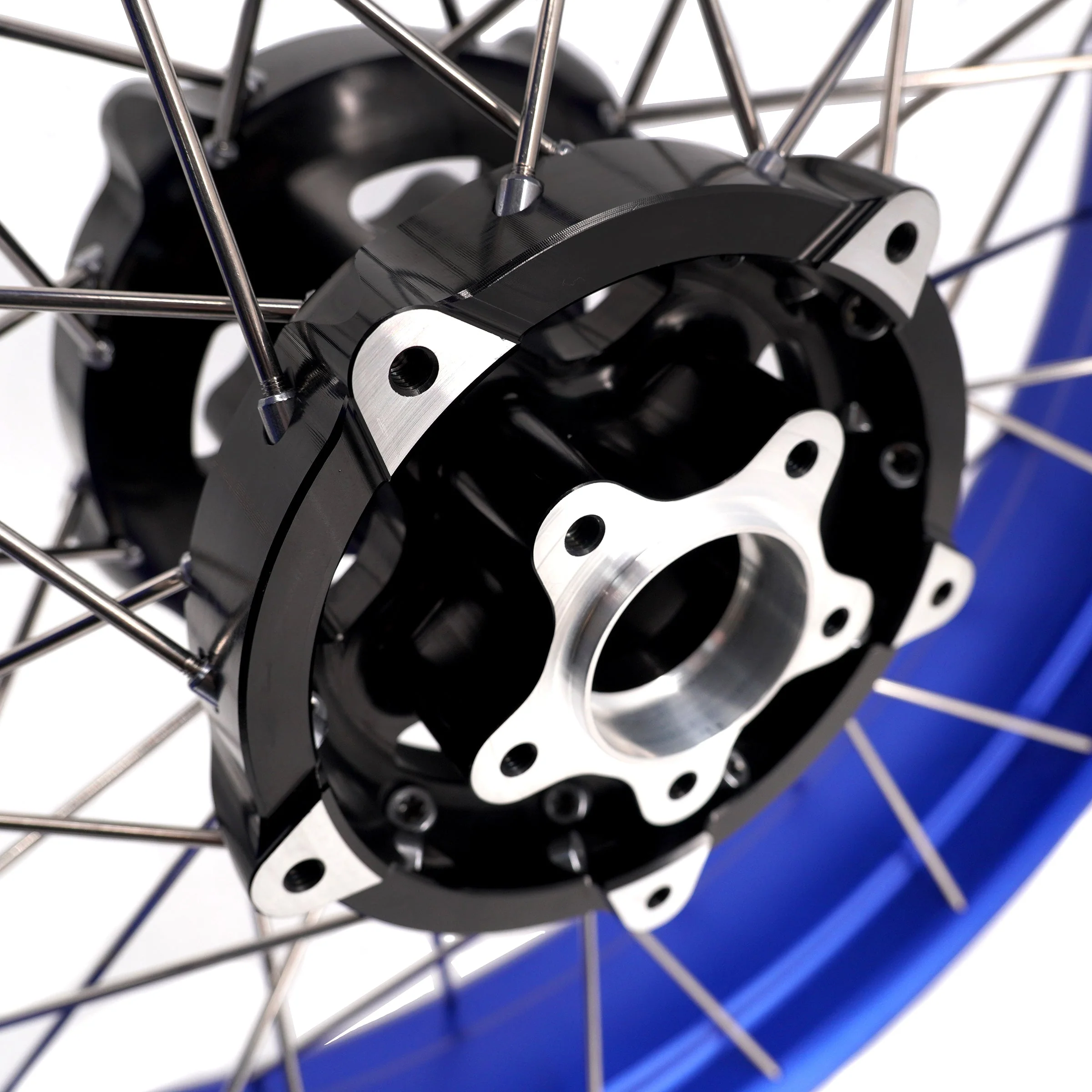 KKE 3.5*21'' & 5.0*18'' Tubeless Wheels Fit Harley Street Glide/CVO 2024 Blue Rims - Image 6