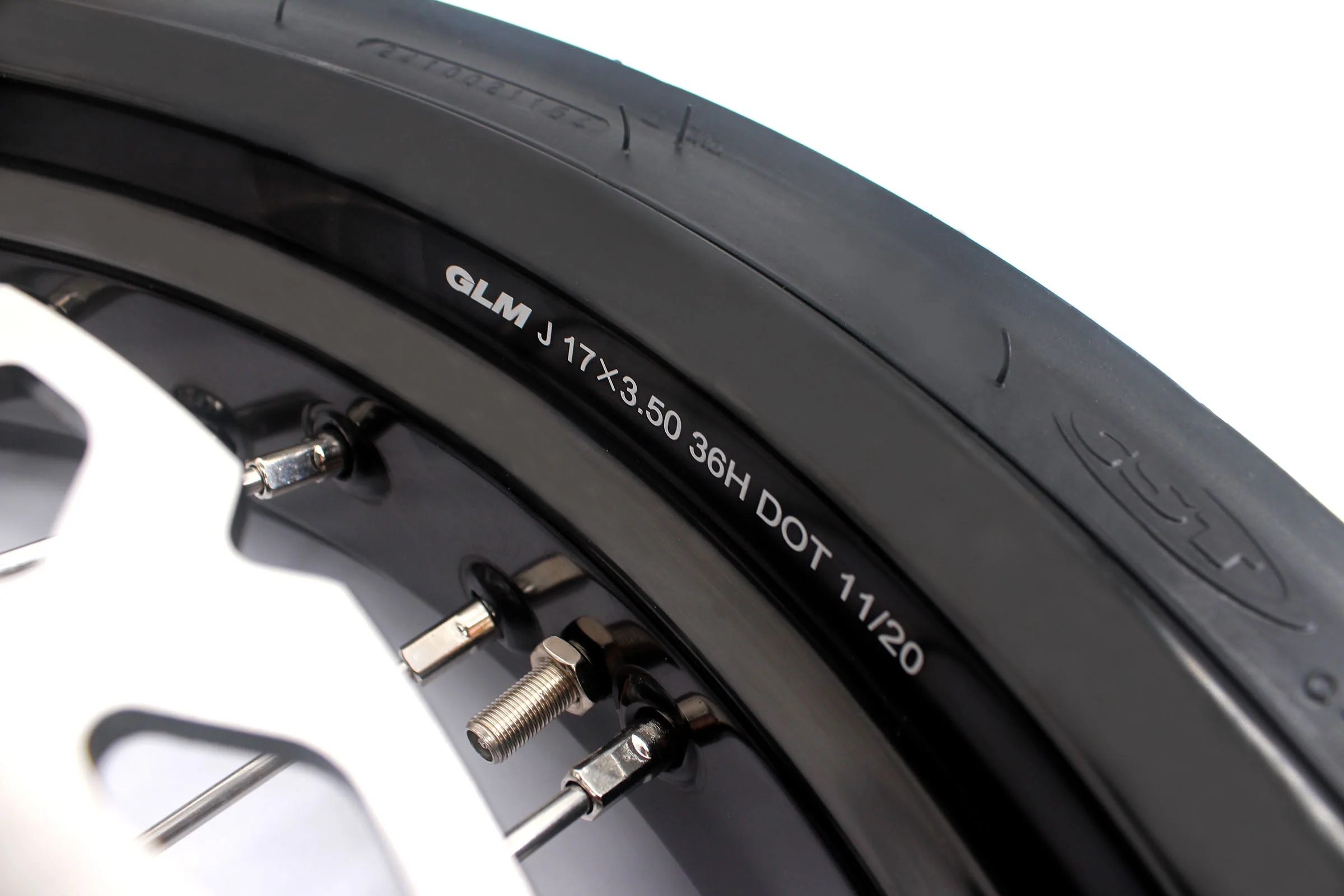 KKE CUSH DRIVE 3.5/4.25*17in. Supmermoto Wheels Kit For SUZUKI DRZ400SM 2005-2024 CST Tires - Image 5