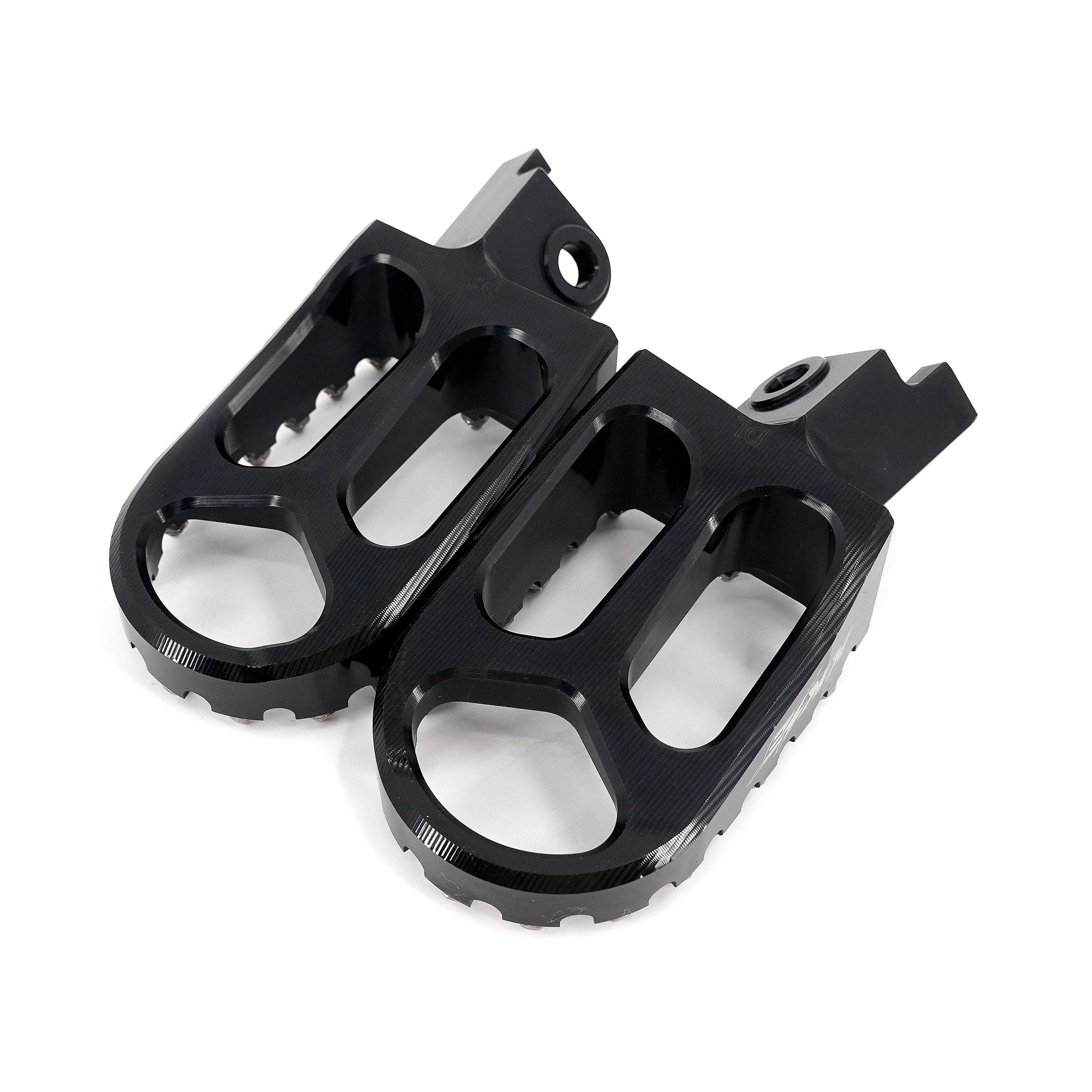KKE Footpegs Billet Foot Rest For Rawrr Mantis, Mantis X, Red and Black (Collective) - Image 5
