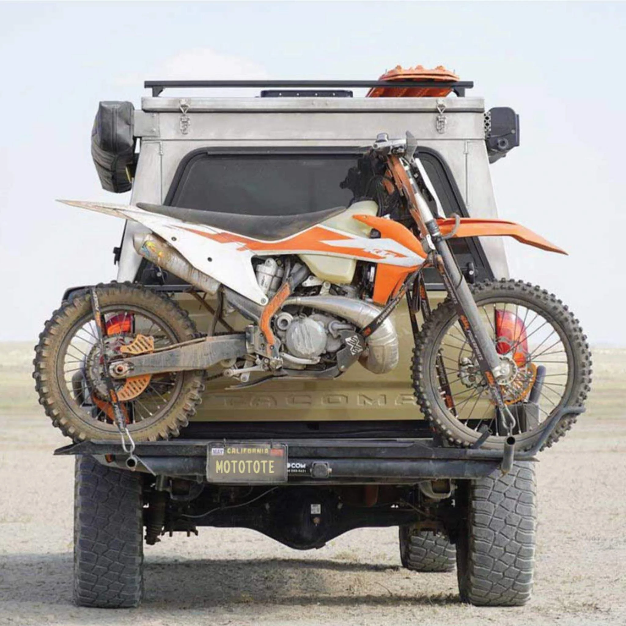 MotoTote m3 Motorcycle Hitch Carrier - Image 9