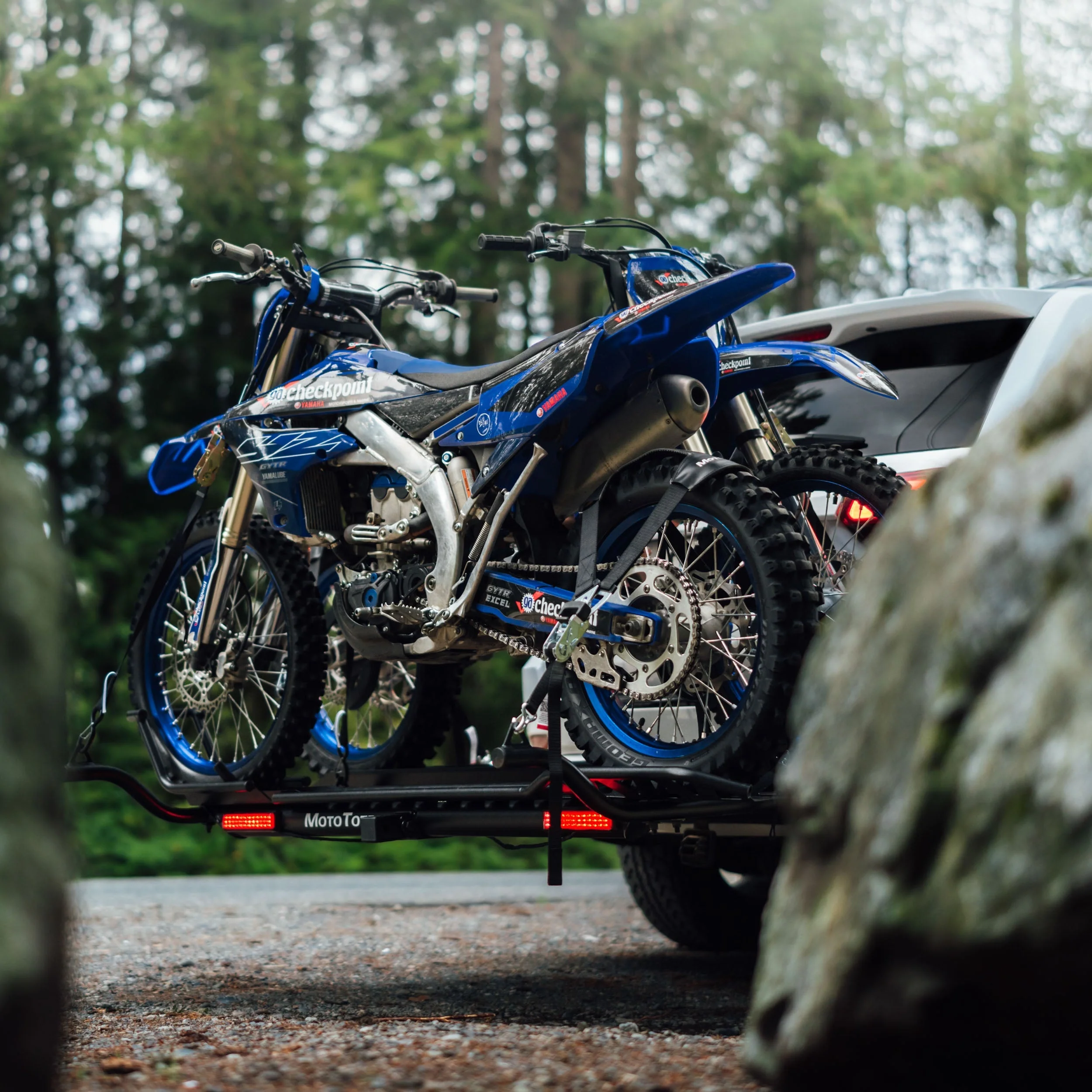 MotoTote Max+ Dual Motorcycle Carrier - Image 9
