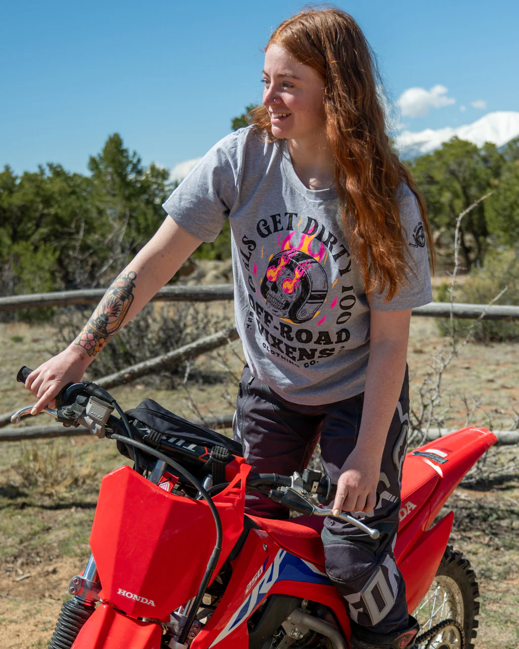 Moto Head Unisex Tee - Image 3