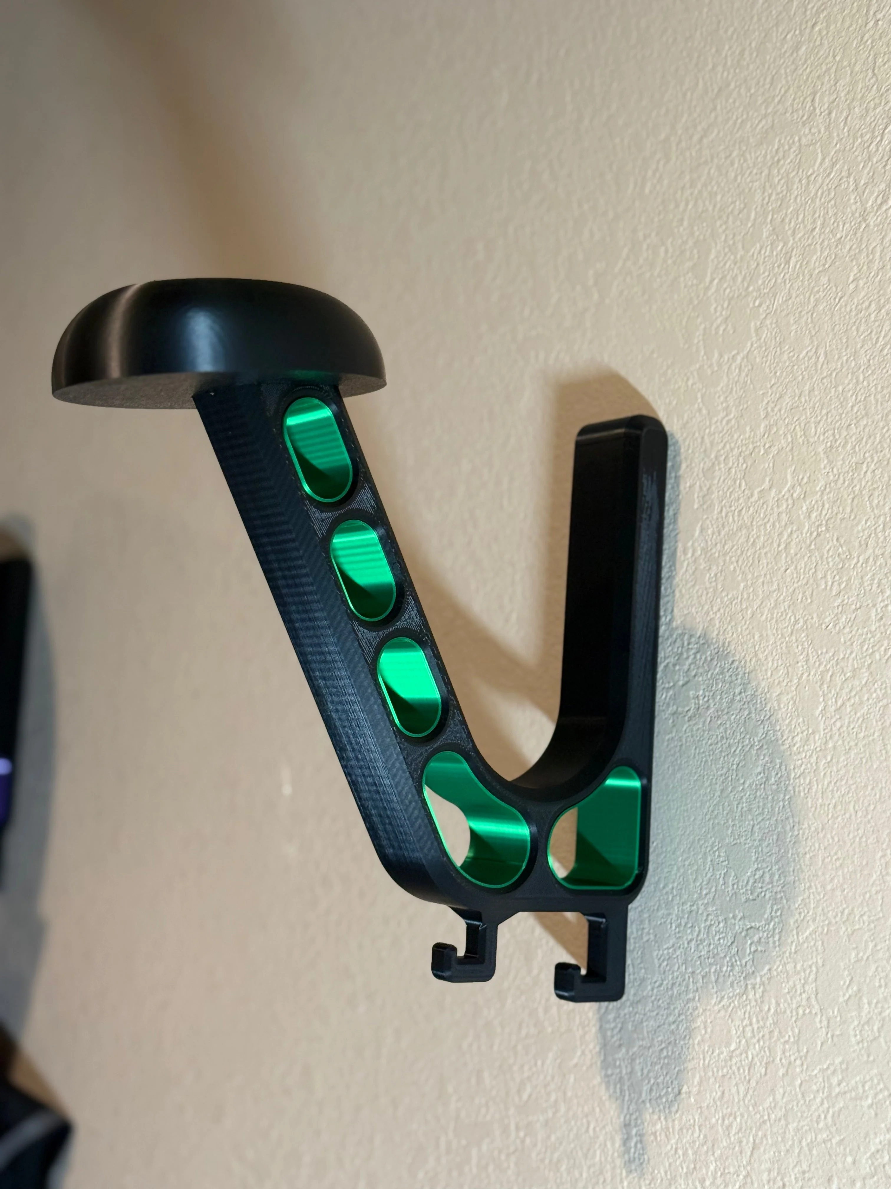 Motorcycle Helmet Wall Mount – Universal Helmet Hook for Any Bike - Image 7