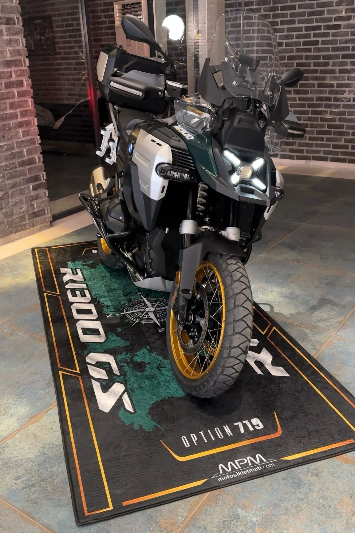Motorcycle Mat for R1300 GS Motorcycle - MM4101 - Image 20