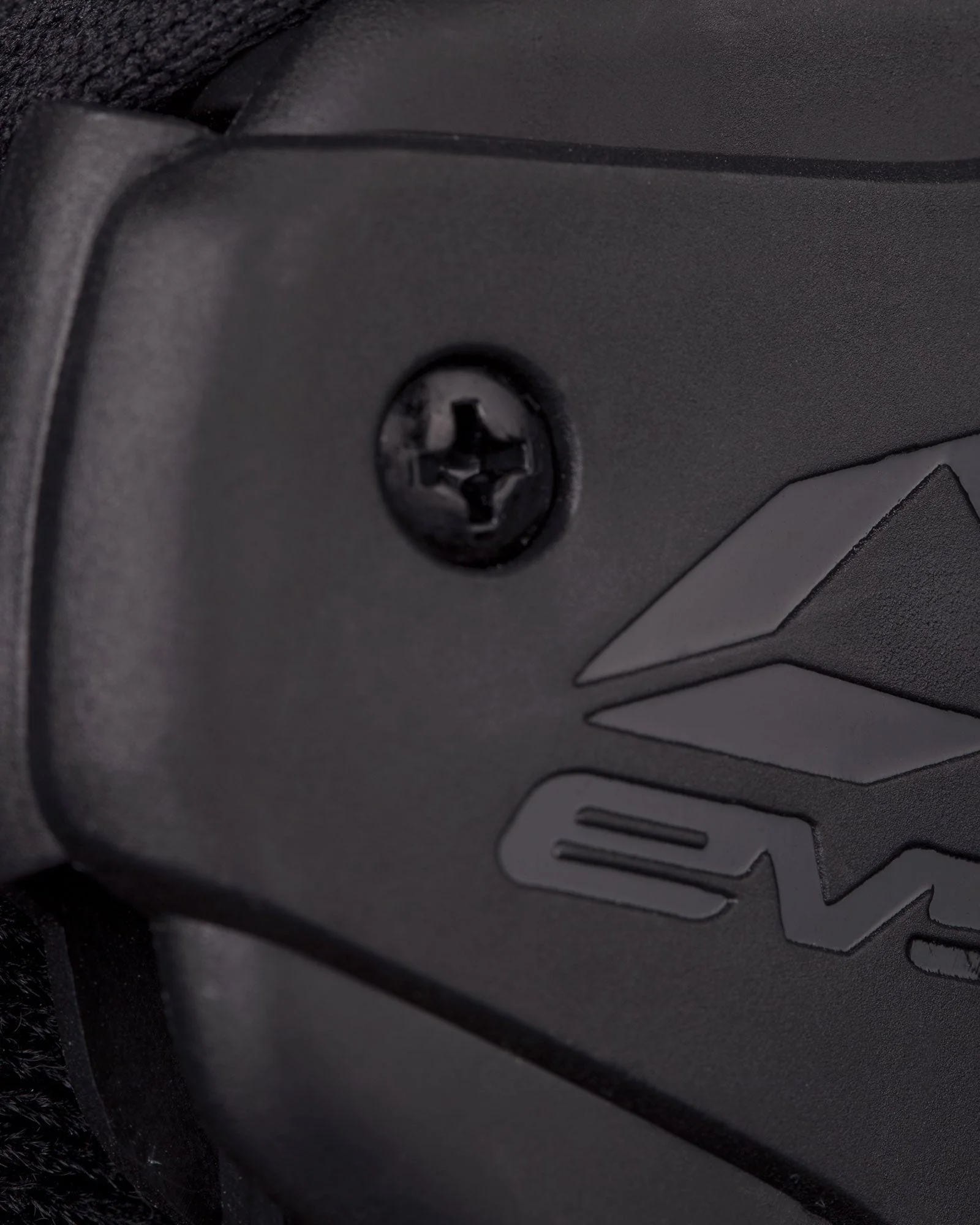 EVS RS9 Knee Brace - Image 9