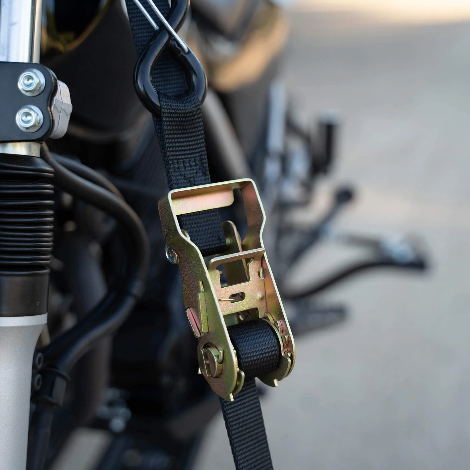 MotoTote SafeLoop Ratcheting Tie Downs - Image 7