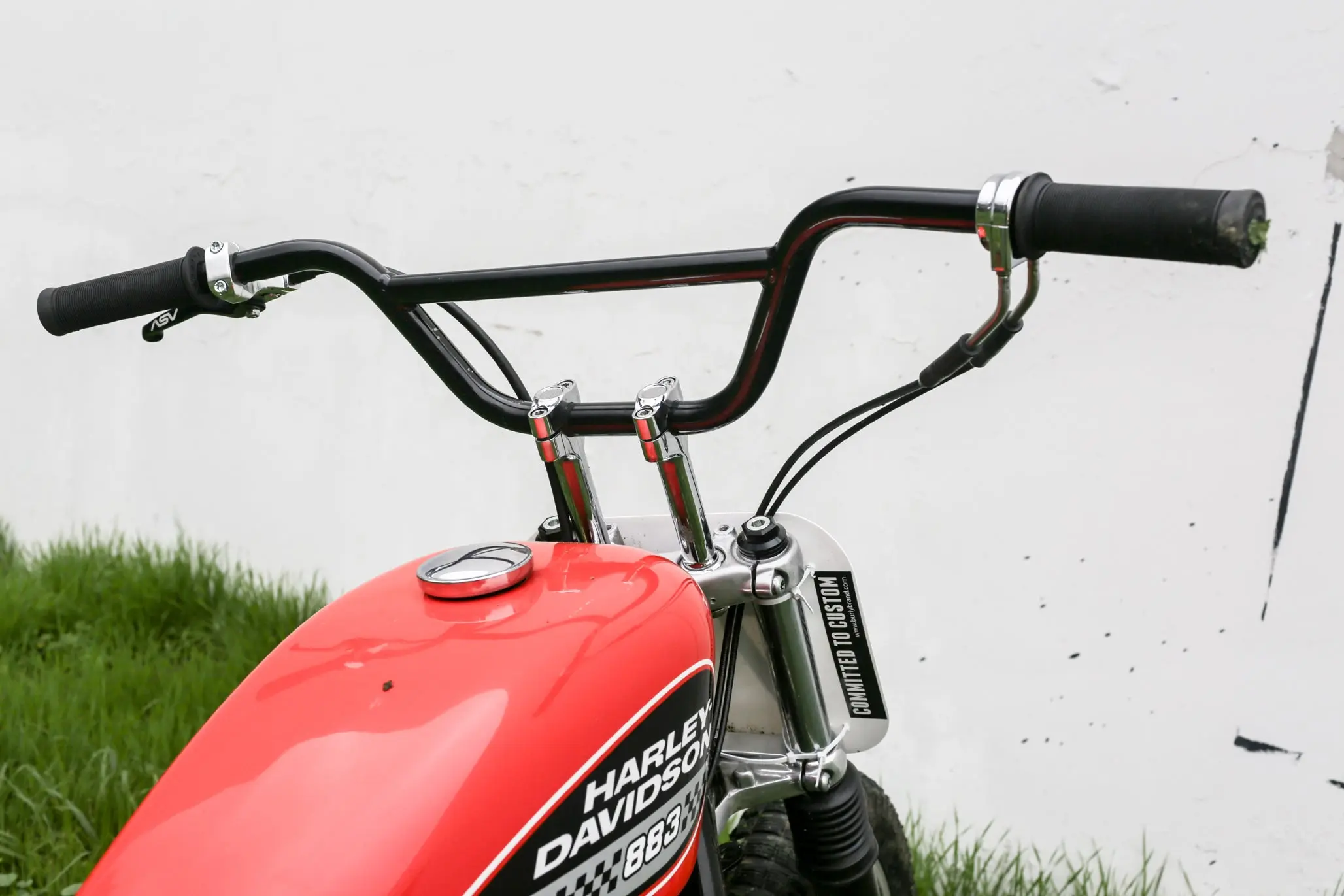 Harley Scrambler Bars - 1" Black Burley Brand Scrambler Bars for Harley Davidson - Image 4