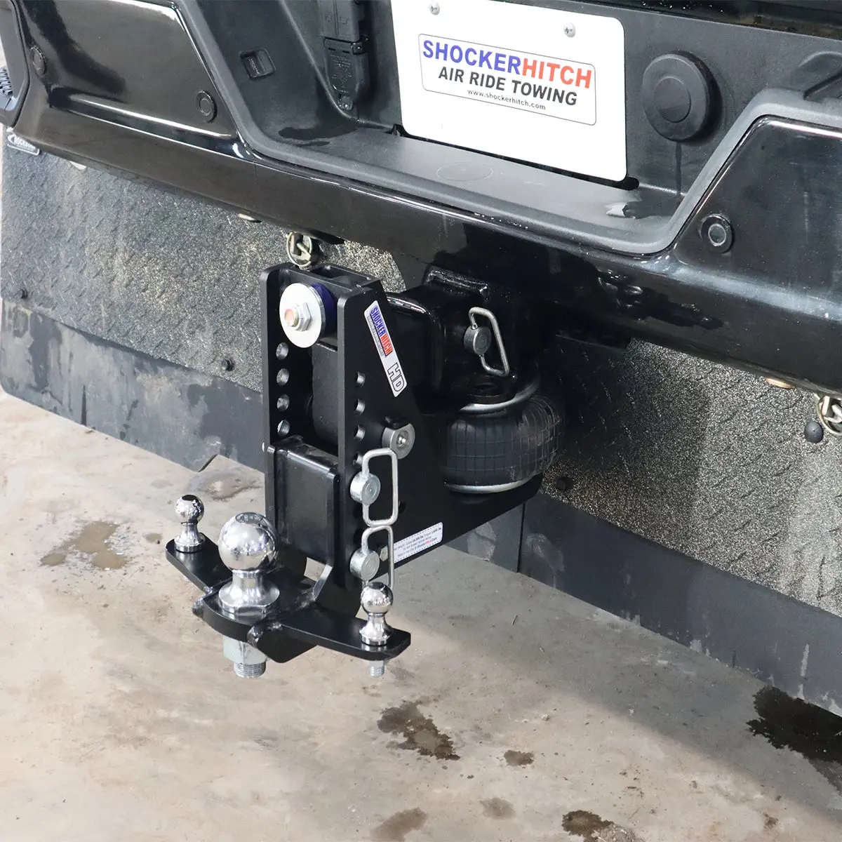 Shocker Hitch Max Black HD Air Hitch for Sway Control - 20,000 lbs. - Image 4