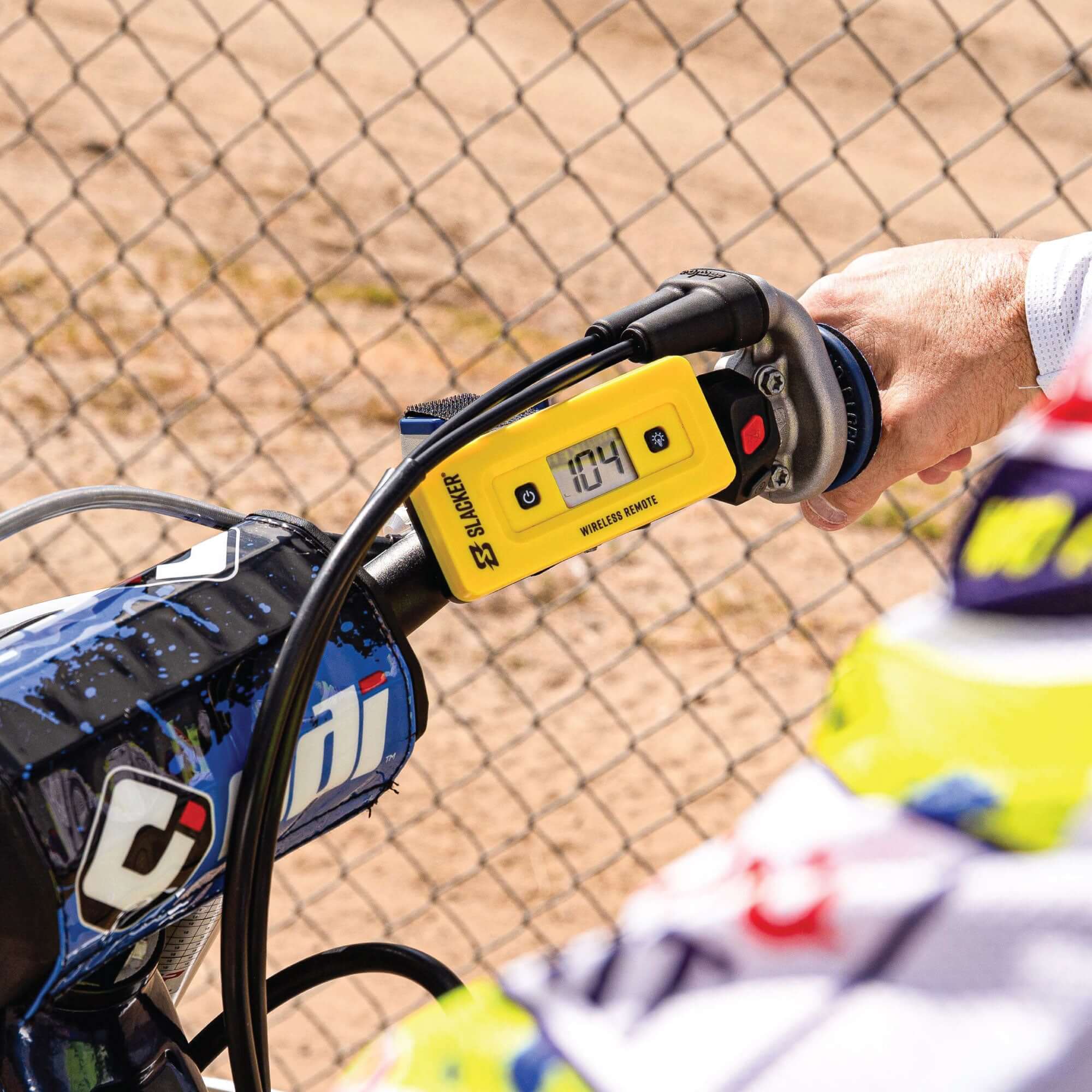 Slacker Remote Display for Motorcycle Suspension - Image 3