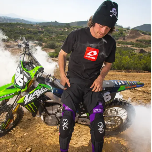 SLAYCO 96 Knee Pad - EVS Knee Pads & shinguards - Axel Hodges Knee Guards - Image 13