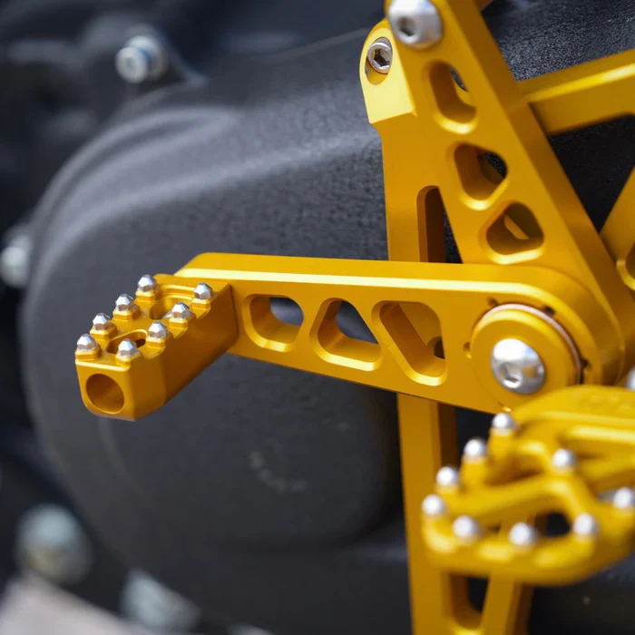 TC Bros. Pro Series Mid Controls fits Harley Davidson M8 Softail 2018+ - Image 2