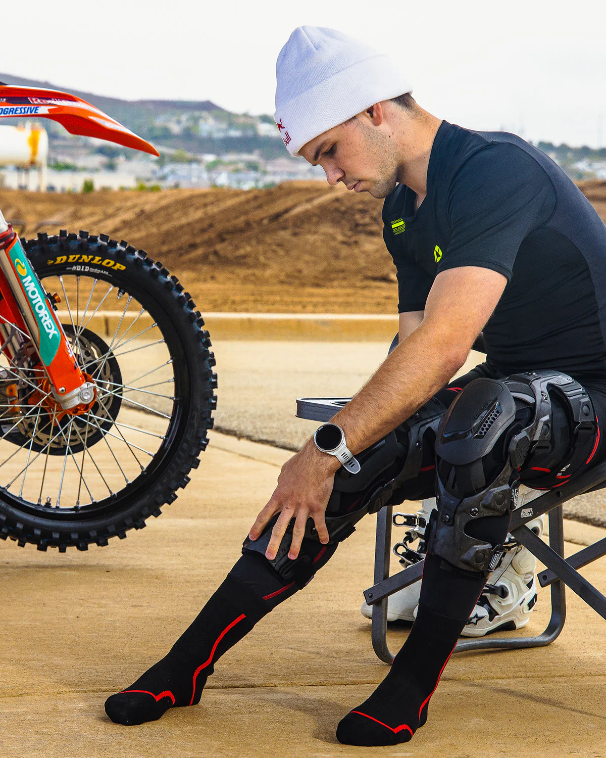 EVS Web Eclipse Knee Brace - Image 2